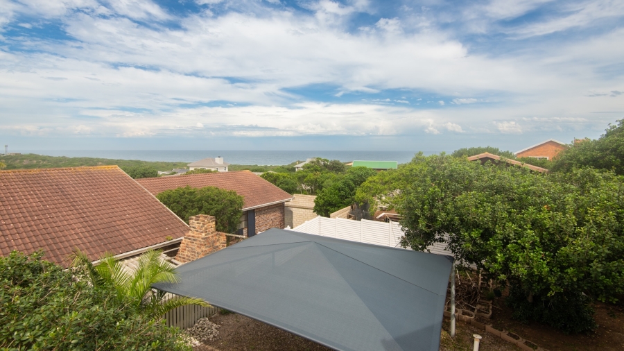 4 Bedroom Property for Sale in Bergsig Western Cape